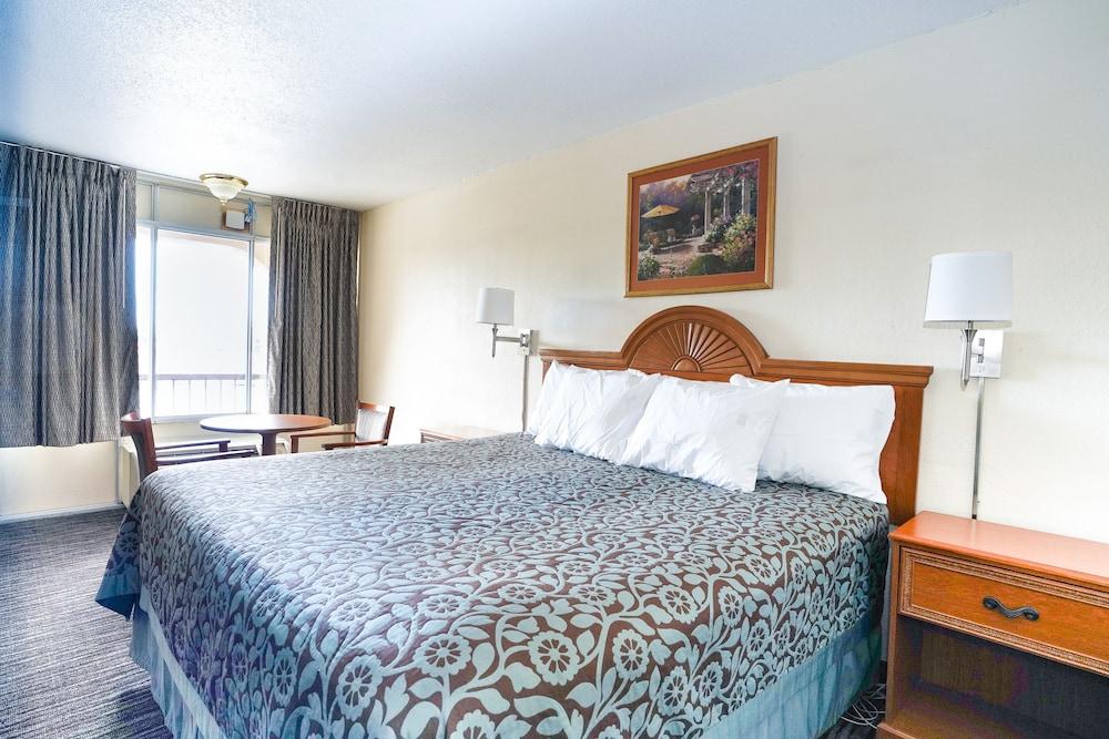 Days Inn By Wyndham Lake City I-75 Exterior foto